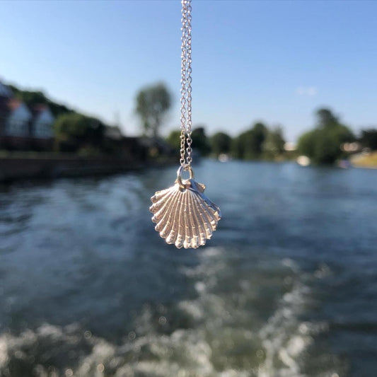 Handmade silver mermaid scallop seashell pendant