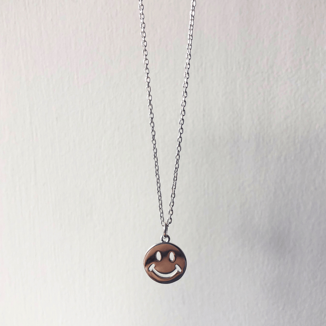 silver smile pendant