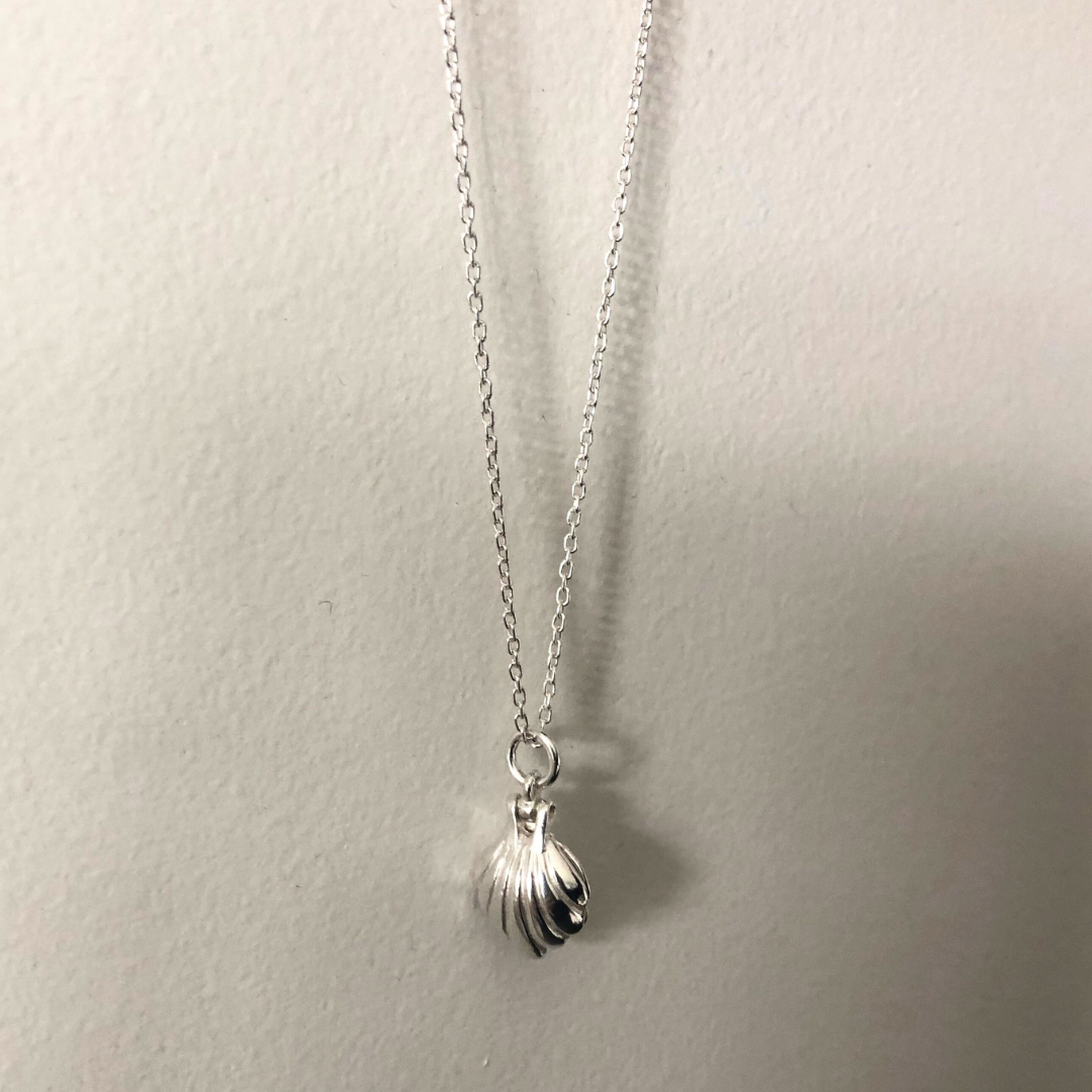 Seashell silver pendant