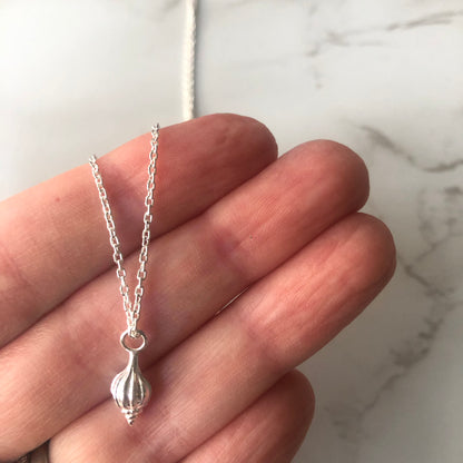 Silver tiny seashell pendant