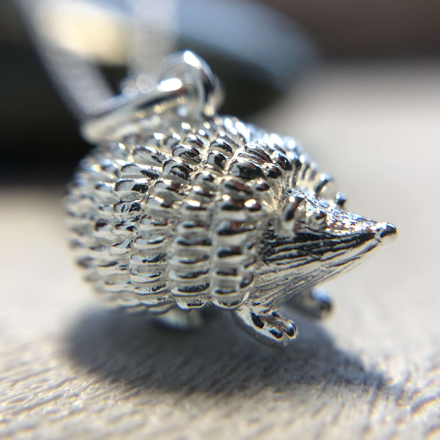 Silver hegdehog pendant