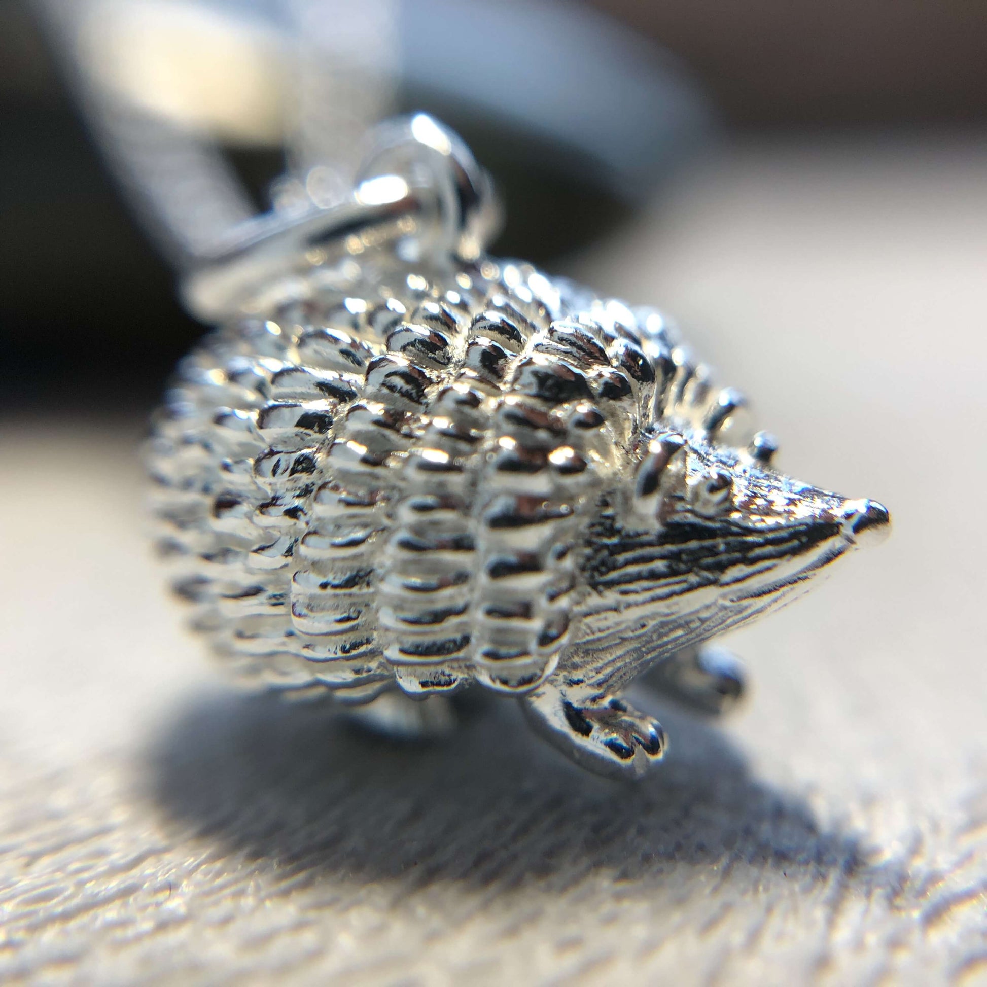 Silver hegdehog pendant