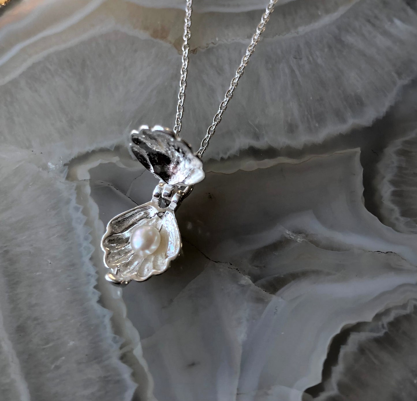 Seashell silver pendant